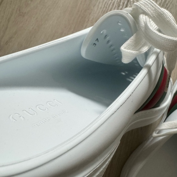 GUCCI Ace Rubber Slides - Picture 4 of 5